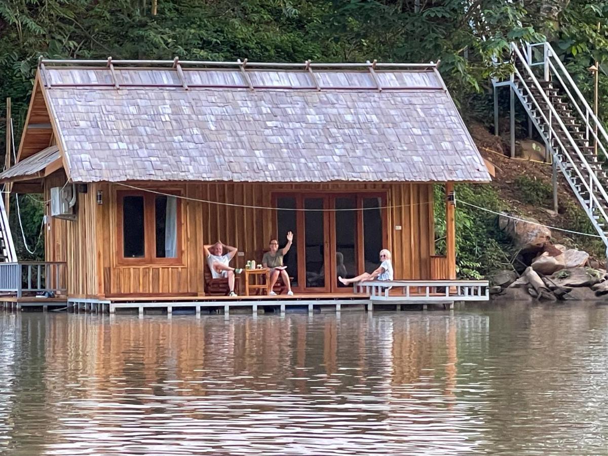 Nongkhiaw The Float House Hotel Exterior photo