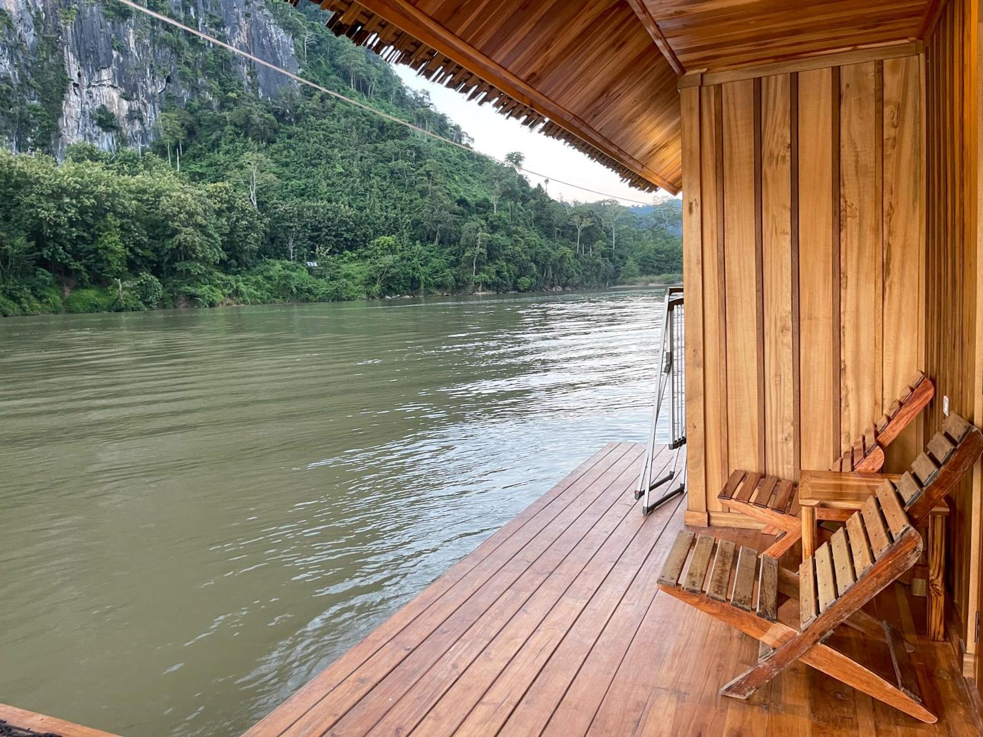 Nongkhiaw The Float House Hotel Exterior photo